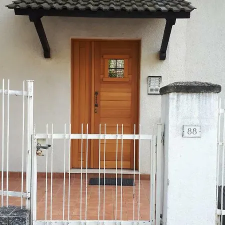 Casa Vista Vincent Accanto Alle Terme 아파트